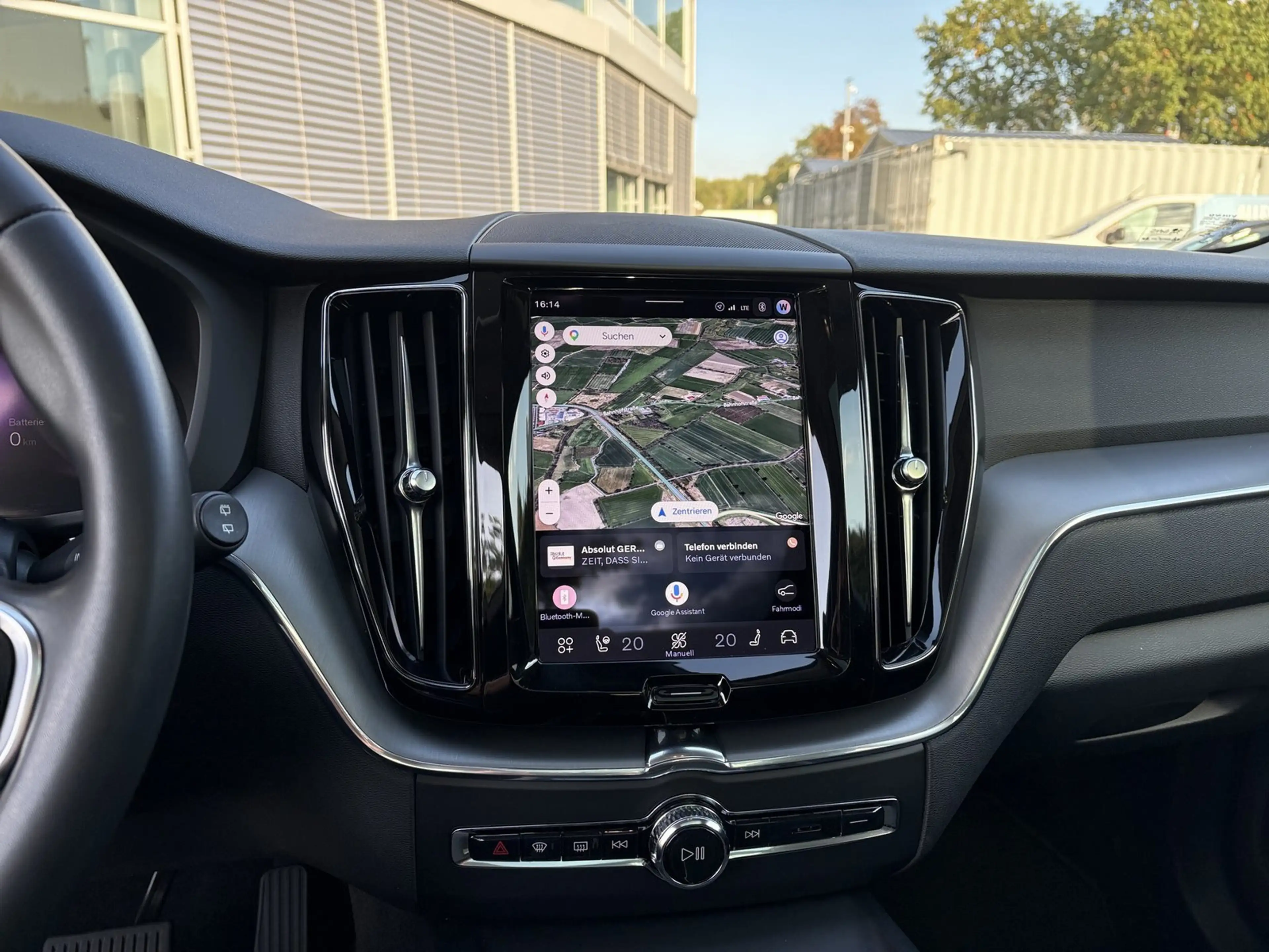Volvo XC60 T6 AWD Inscription Expr. Plug-In — photo 9