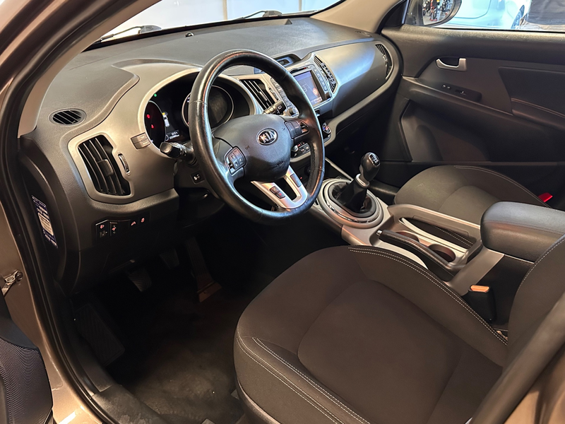 Kia Sportage 2015 / DynamicPlusLine / Camera / Navi / Cruise — photo 4