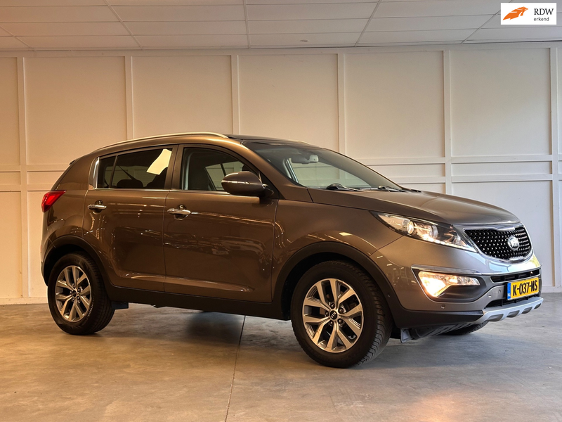 Kia Sportage 2015 / DynamicPlusLine / Camera / Navi / Cruise