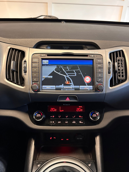 Kia Sportage 2015 / DynamicPlusLine / Camera / Navi / Cruise — photo 11