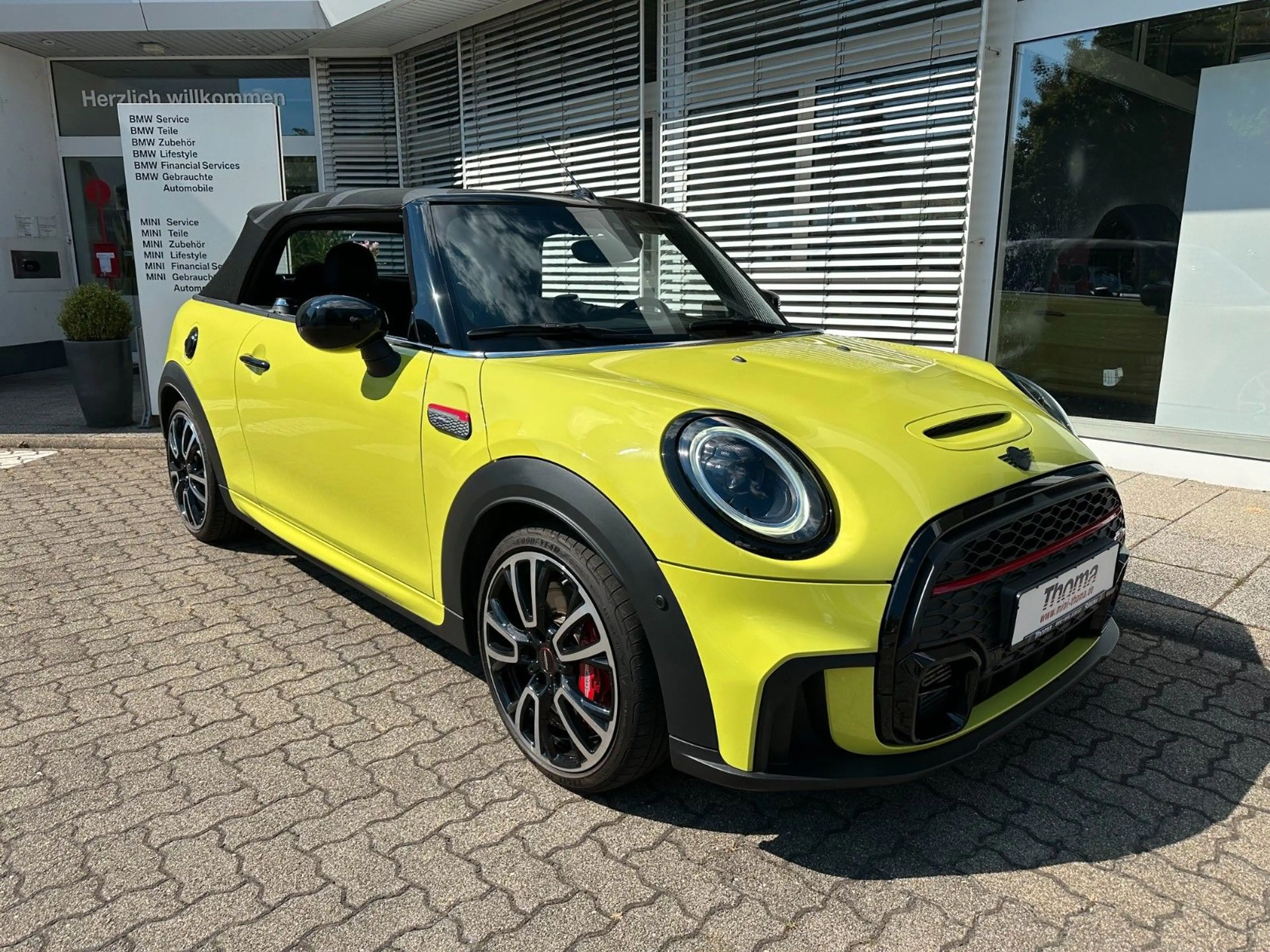 MINI John Cooper Works Cabrio +Hifi h/k +RFK +Akt.Ges — photo 2