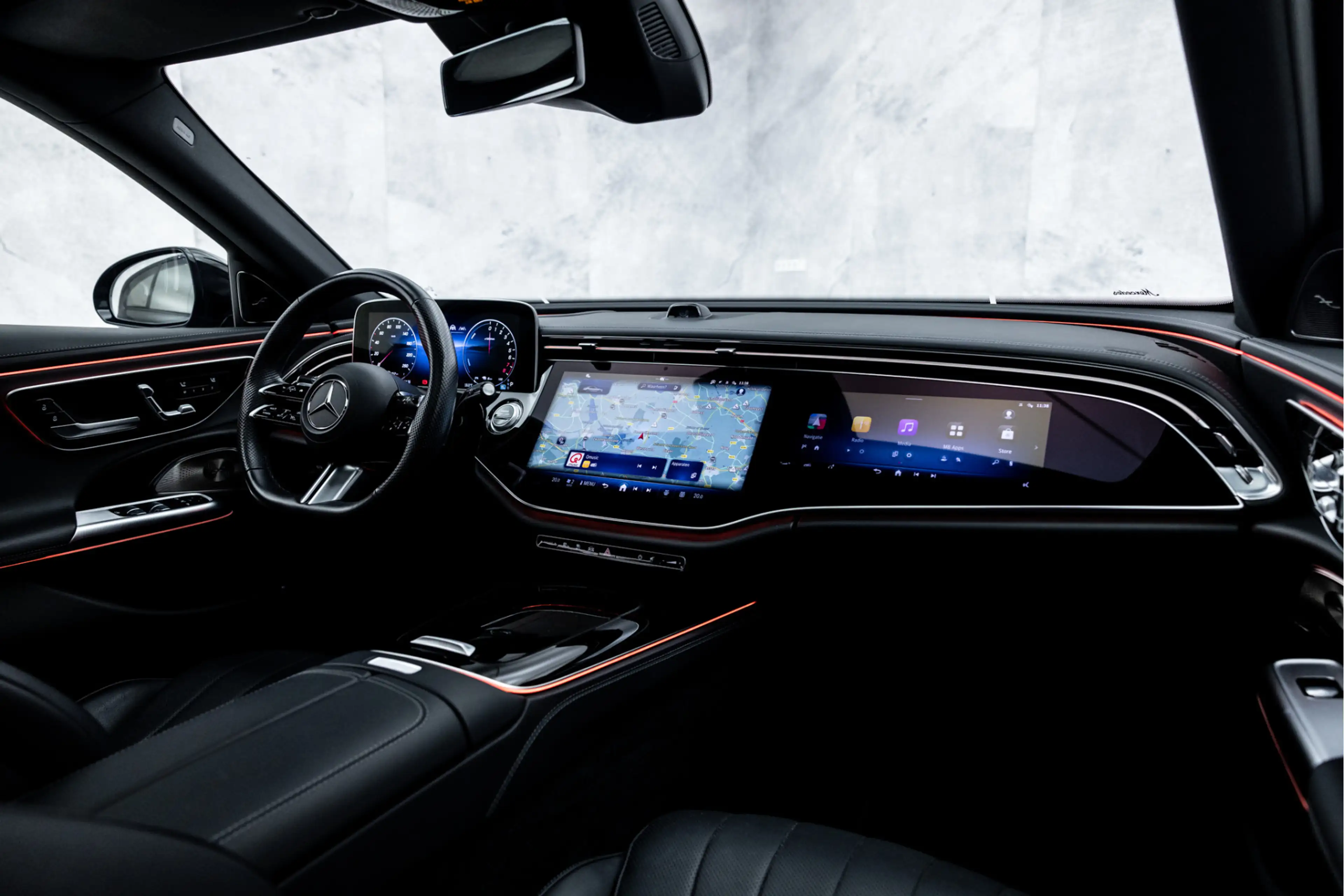 Mercedes-Benz E 400 e 4MATIC AMG Line | Pano | Hyperscreen | Stoelvent — photo 18