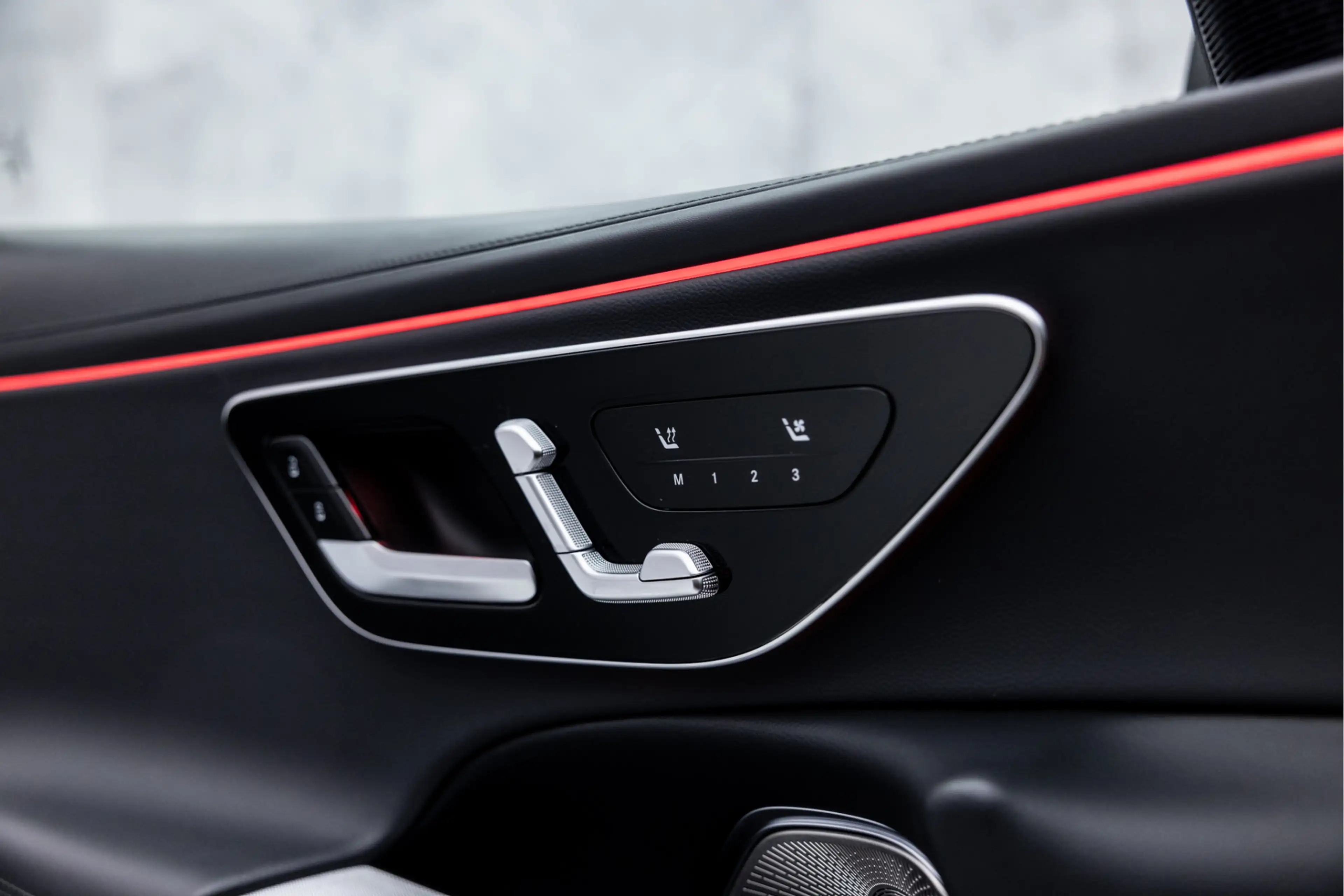 Mercedes-Benz E 400 e 4MATIC AMG Line | Pano | Hyperscreen | Stoelvent — photo 26