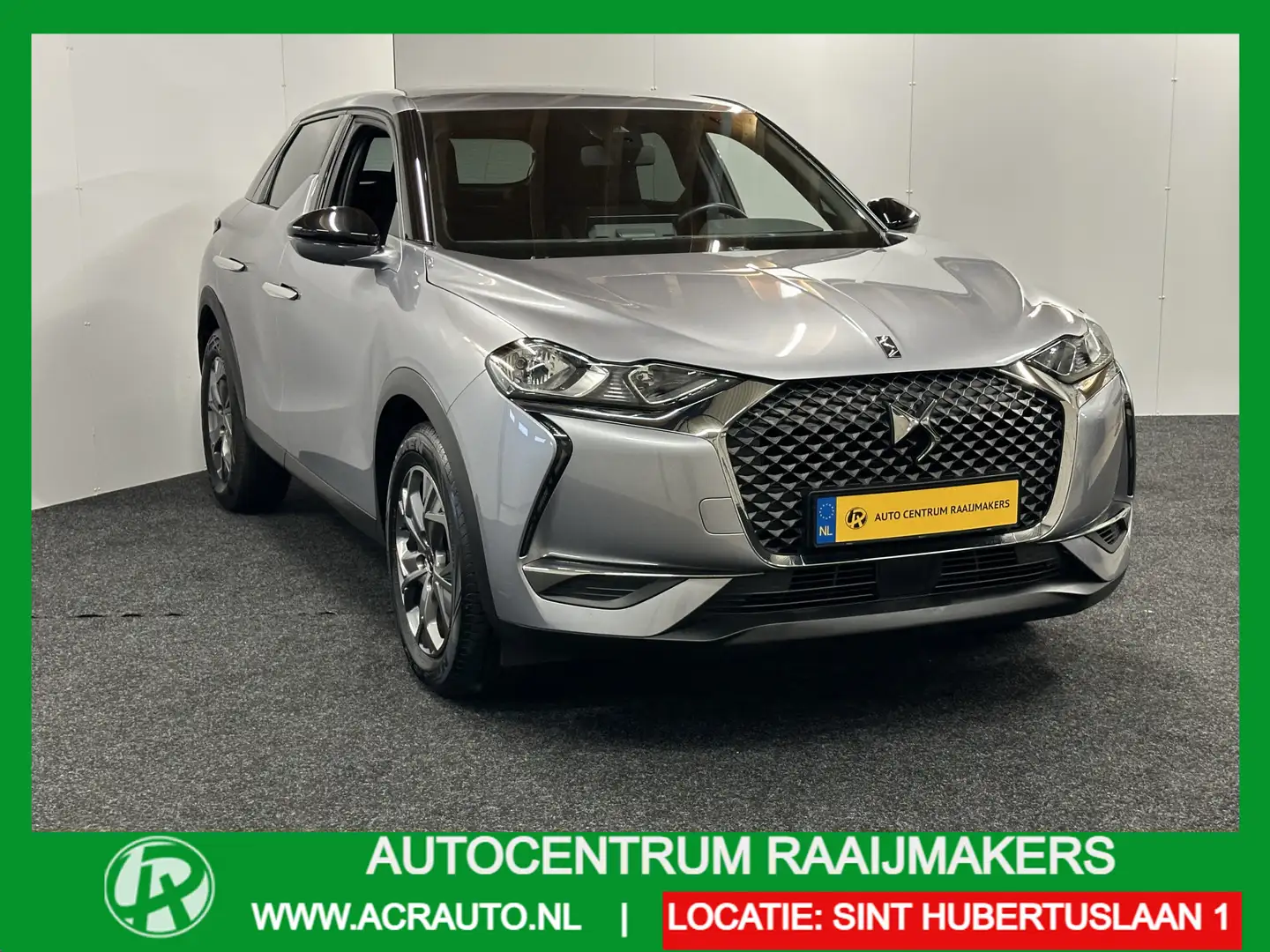 DS Automobiles DS 3 Crossback 1.2 PURE TECH LOUVRE CRUISE CONTROL NAVIGATIE APPL Gris - 1