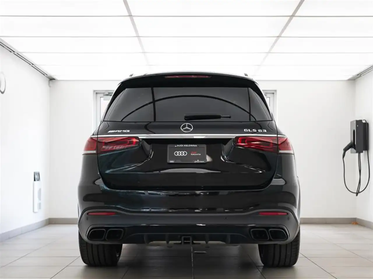 Mercedes-Benz GLS photo Mercedes-Benz GLS