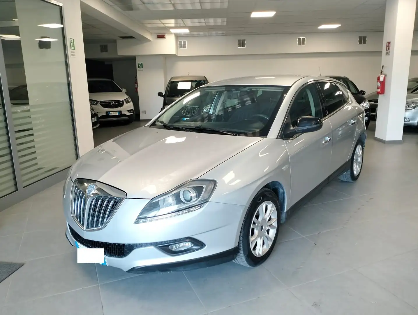 Lancia Delta Delta 1.6 mjt Gold 120cv dpf Sensori Cerchi Pelle! Argento - 2