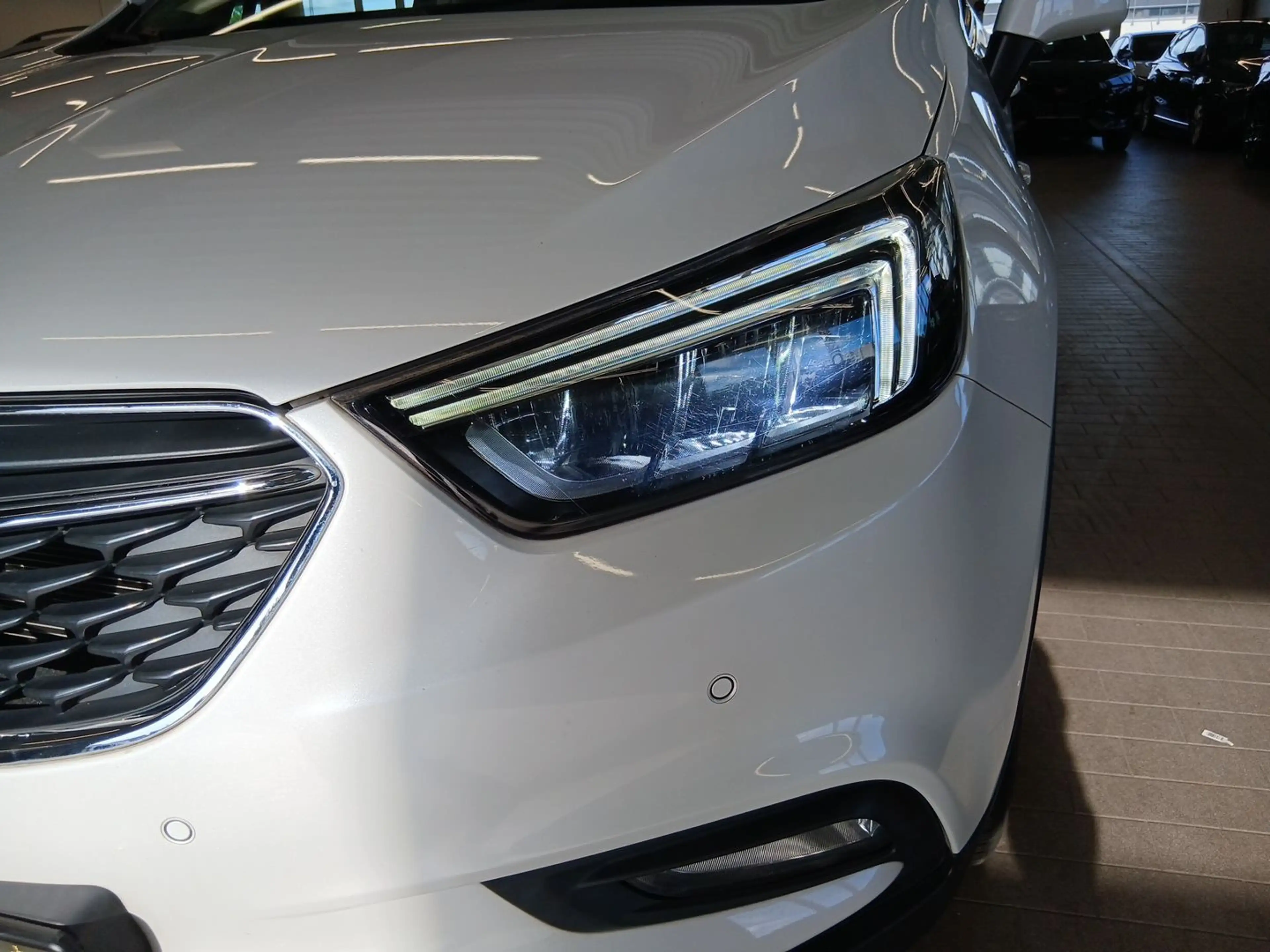 Opel Mokka X 1.4 Turbo ON Aut. *NAV*BOSE*GRA*PDC*SHZ* — photo 9