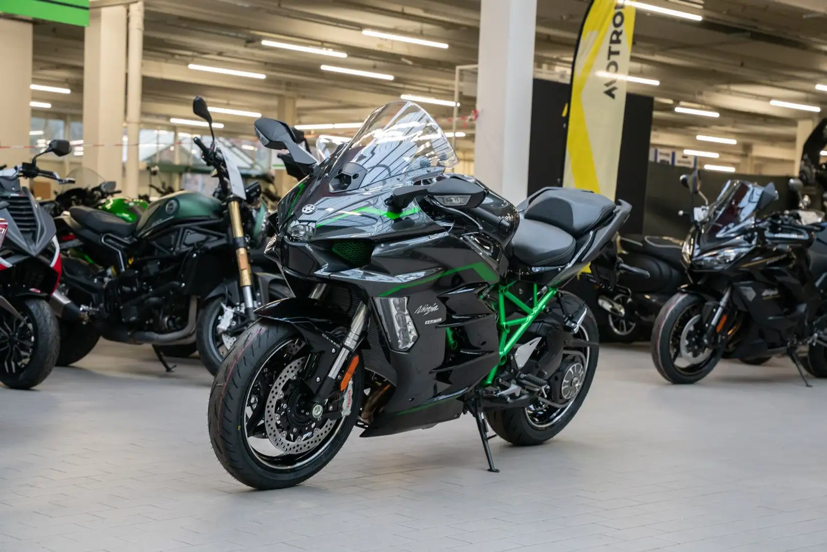 Kawasaki Ninja H2 SX SE, Mod 2026, 4 JAHRE GARANTIE Gris - 2
