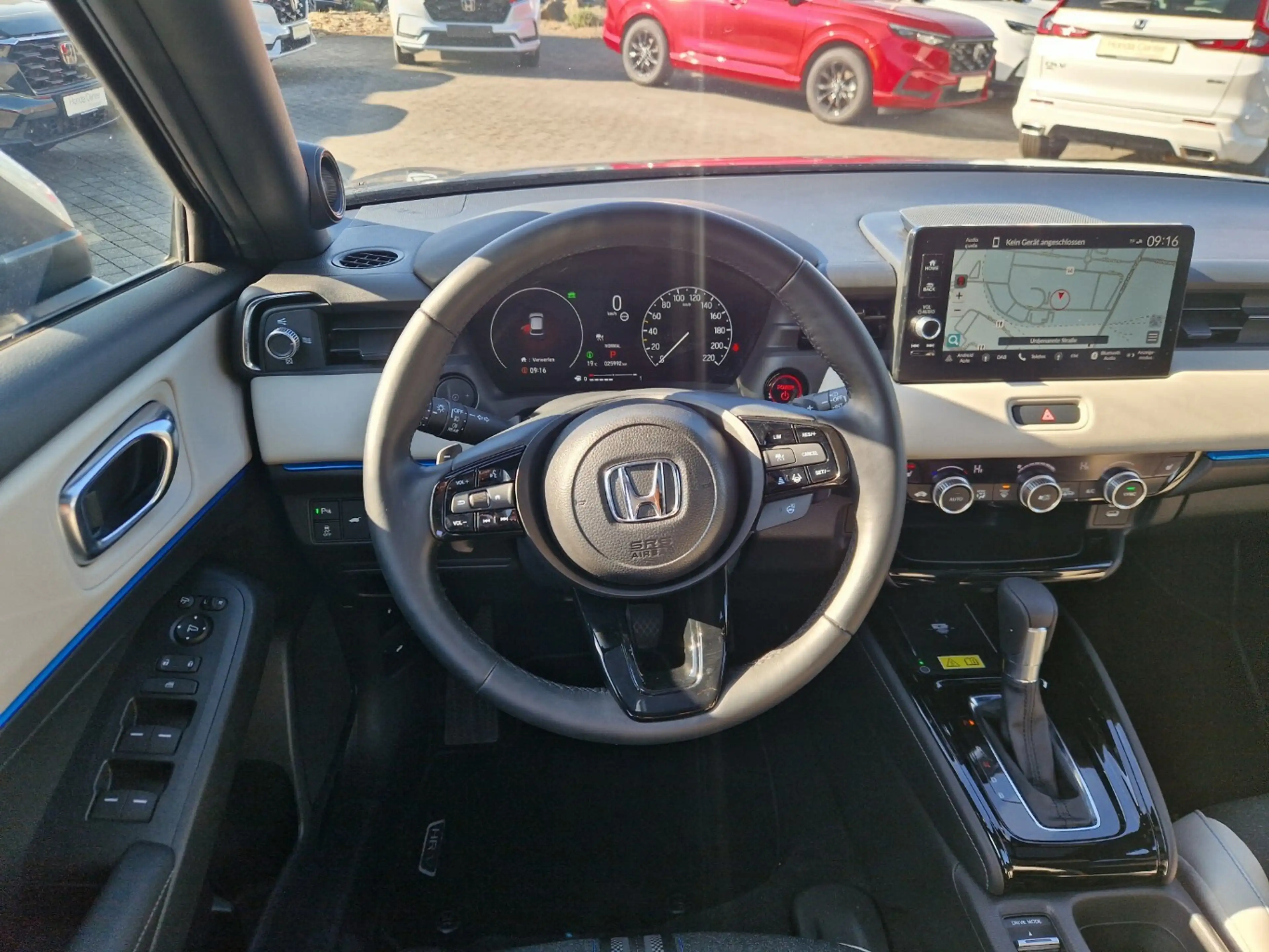 Honda HR-V Hybrid 1.5 Advance Style Plus|Pano — photo 12