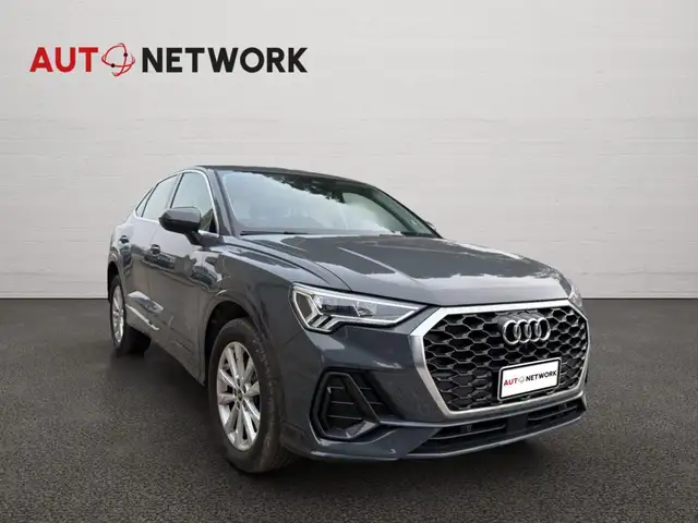 Audi Q3 view 2