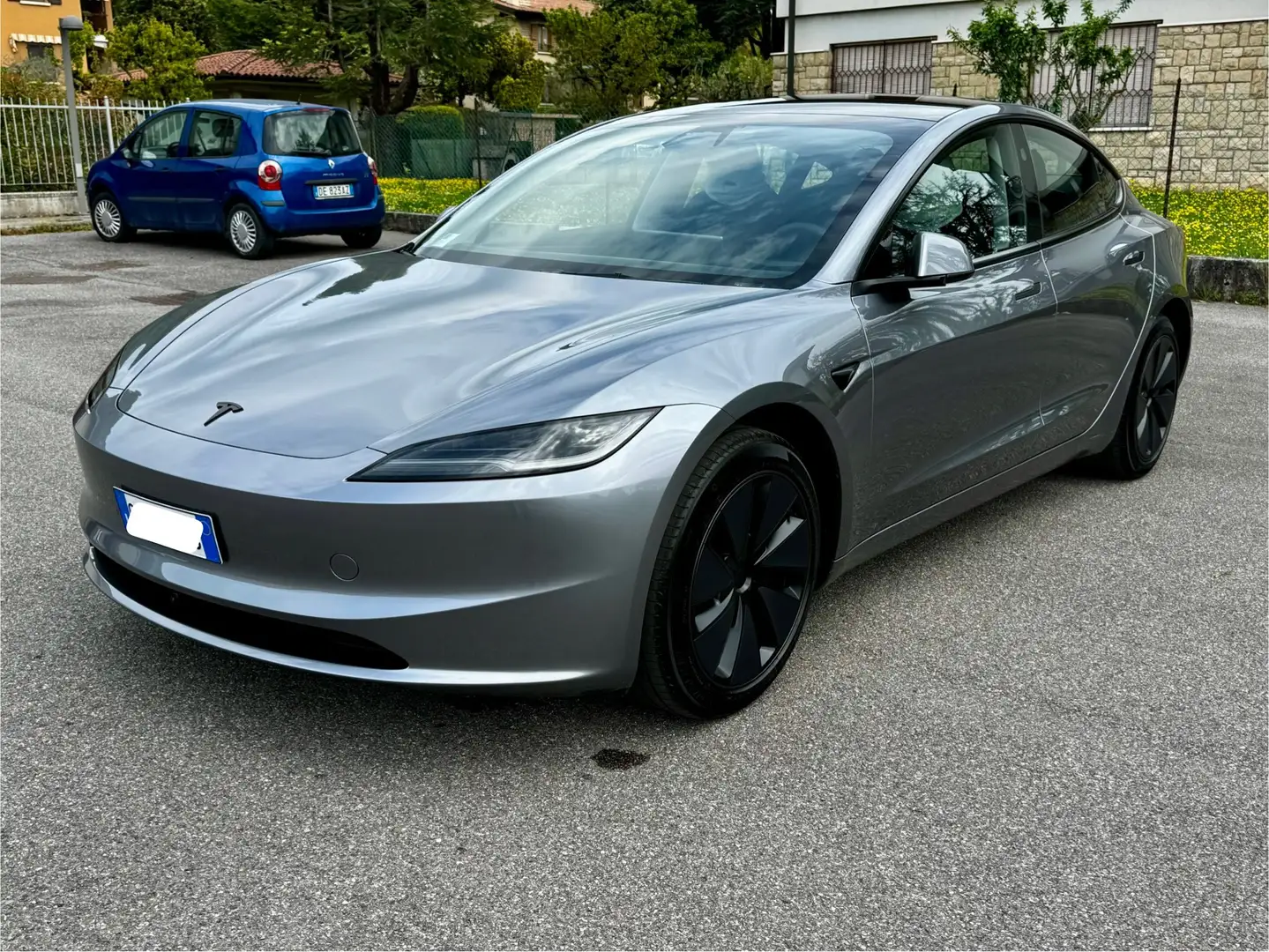 Tesla Model 3 Long Range rwd - 1