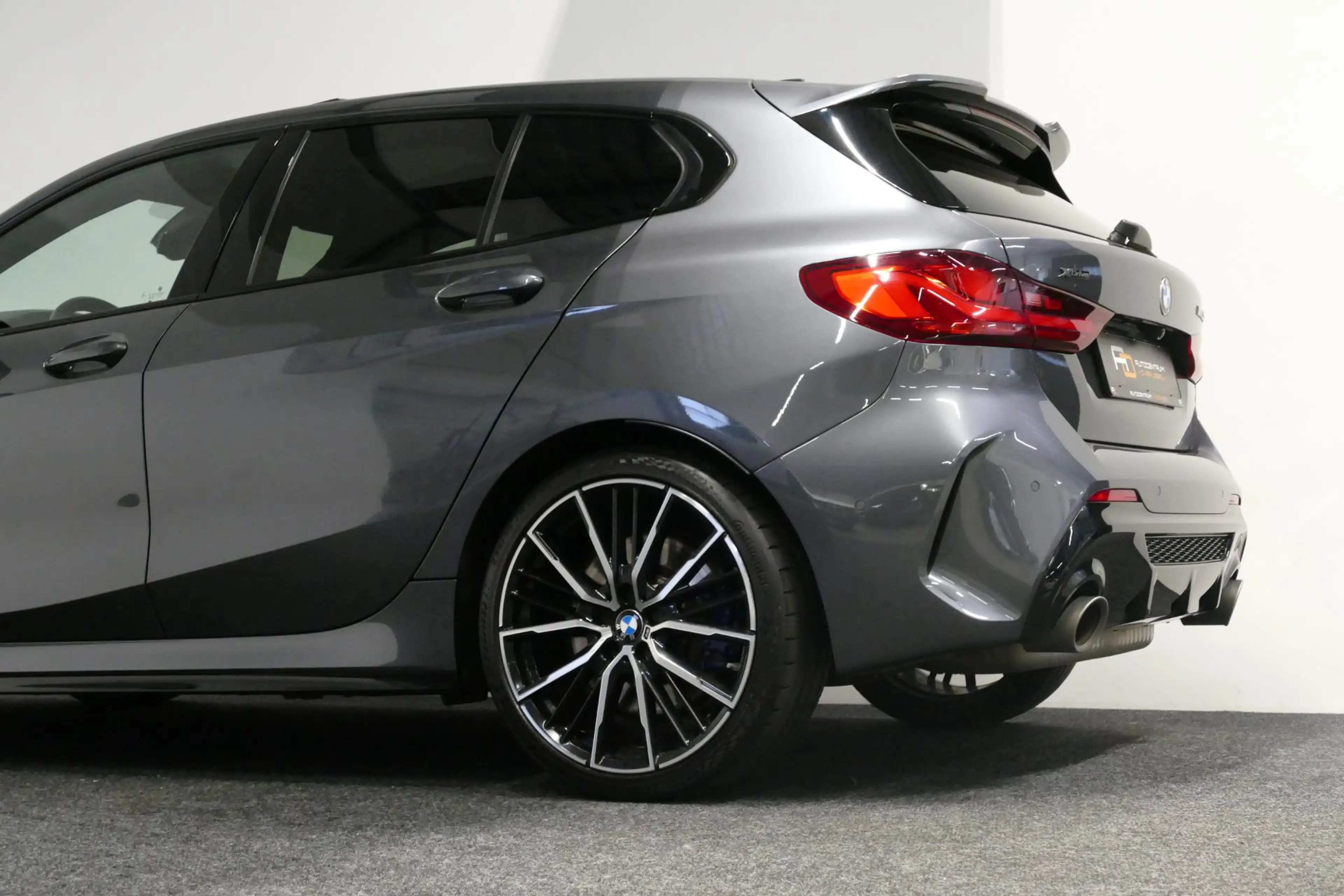 BMW 135 1-serie M135i xDrive High Executive Edition / Orig — photo 18