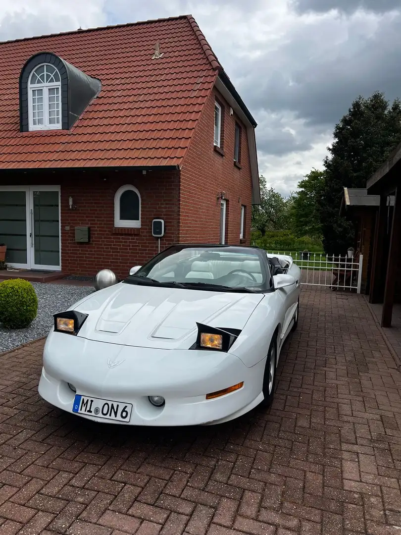 Pontiac Firebird TransAm 5,7l V8 25th Anniversary Wit - 2