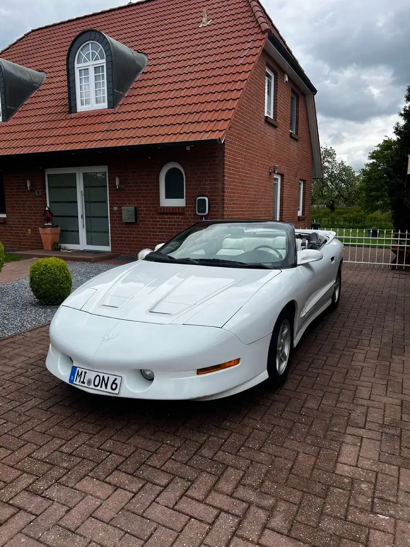 Pontiac Firebird TransAm 5,7l V8 25th Anniversary Weiß - 1