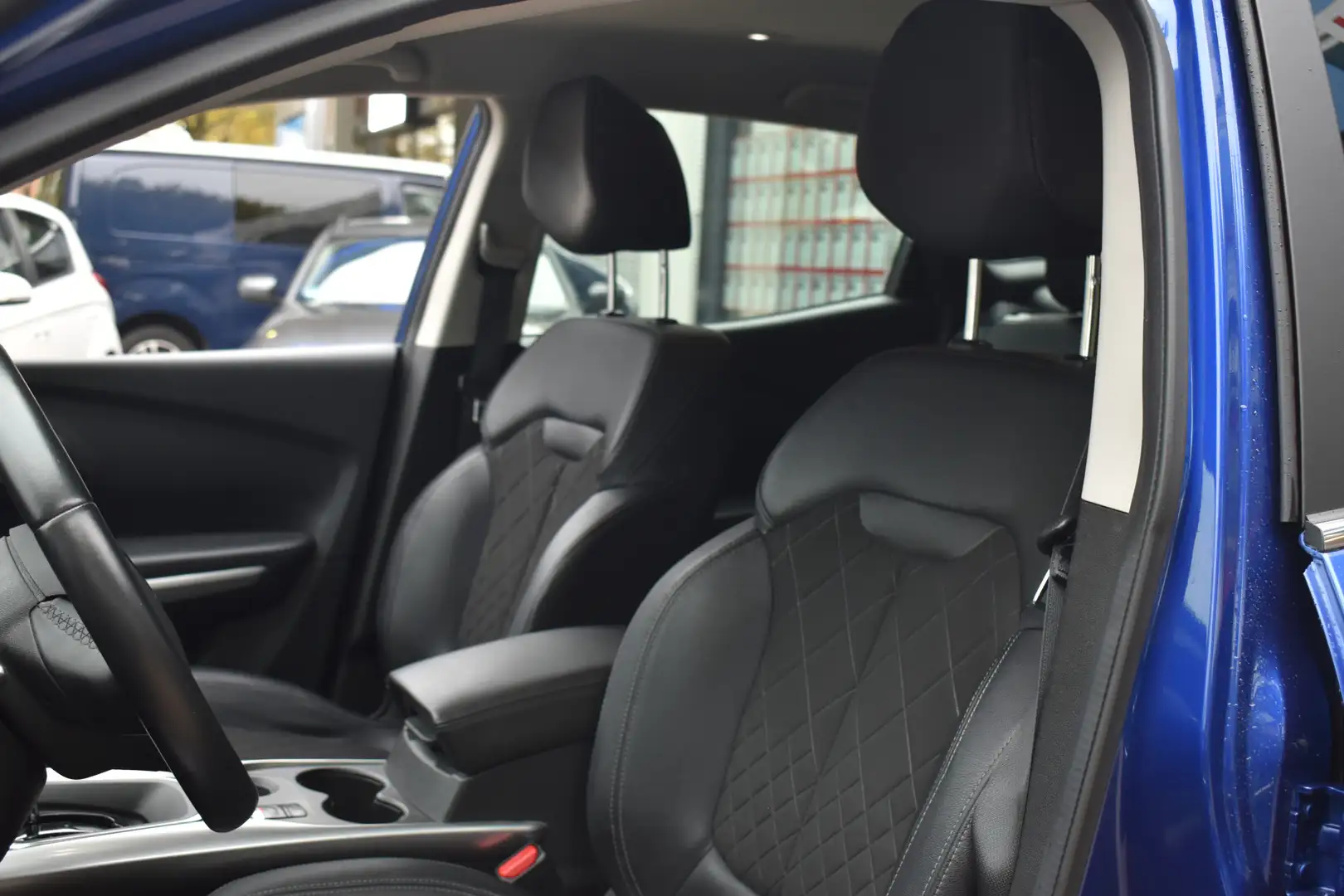 Renault Kadjar 1.3 TCe Intens Automaat | Trekhaak | Navigatie | H Blauw - 2