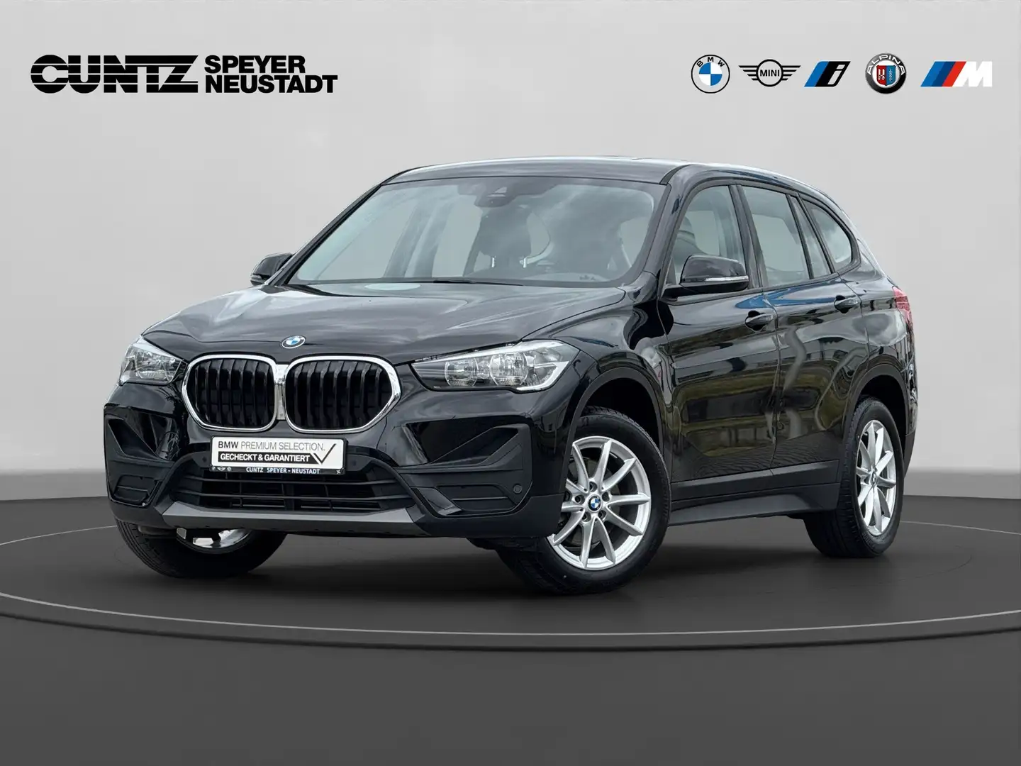 BMW X1 sDrive18i Advantage Rückfahrkamera Tempomat Parkas Siyah - 2