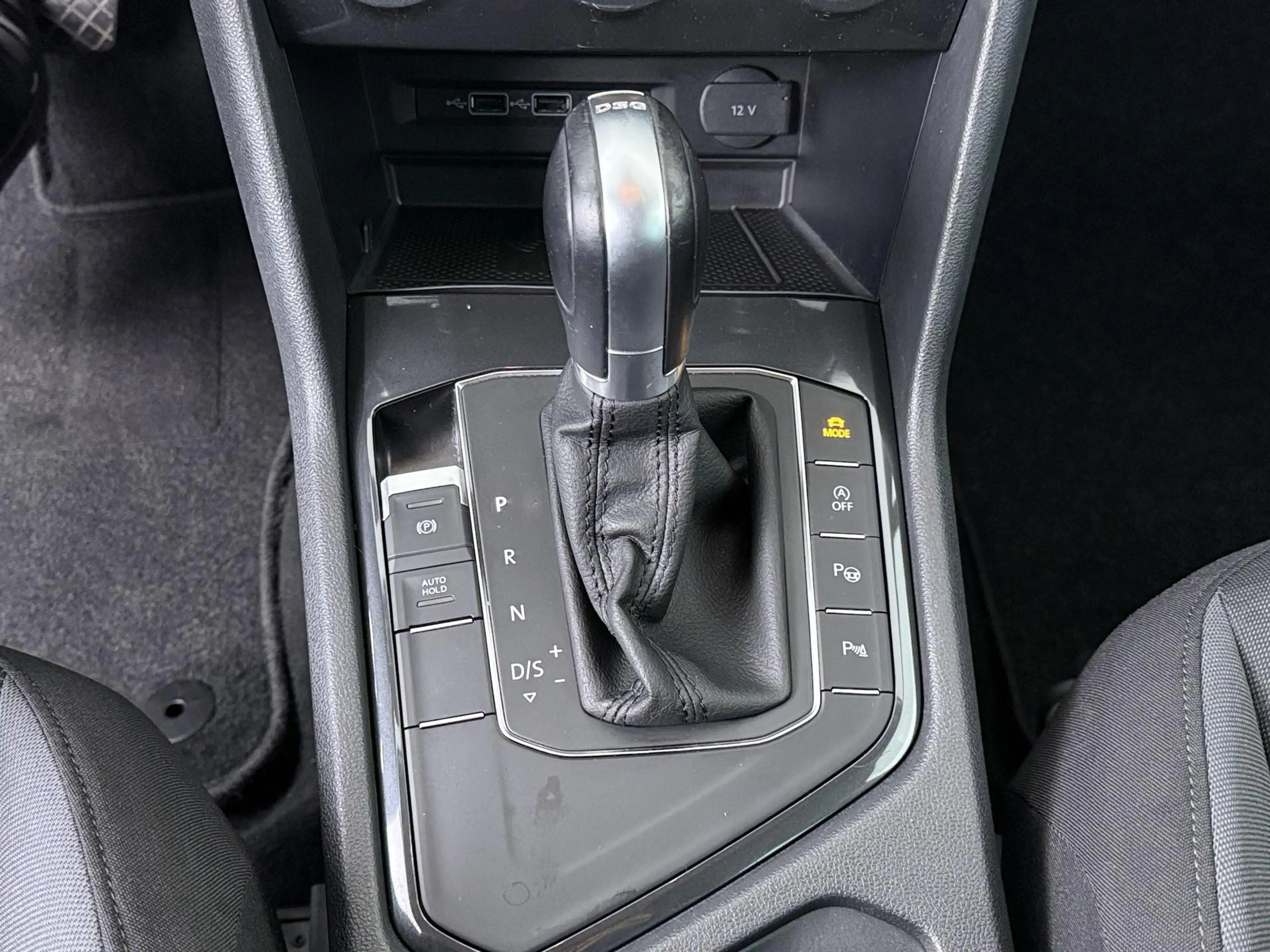 Volkswagen Tiguan 1.5 TSI ACT Comfortline Business - Navigatie - Cli — photo 20