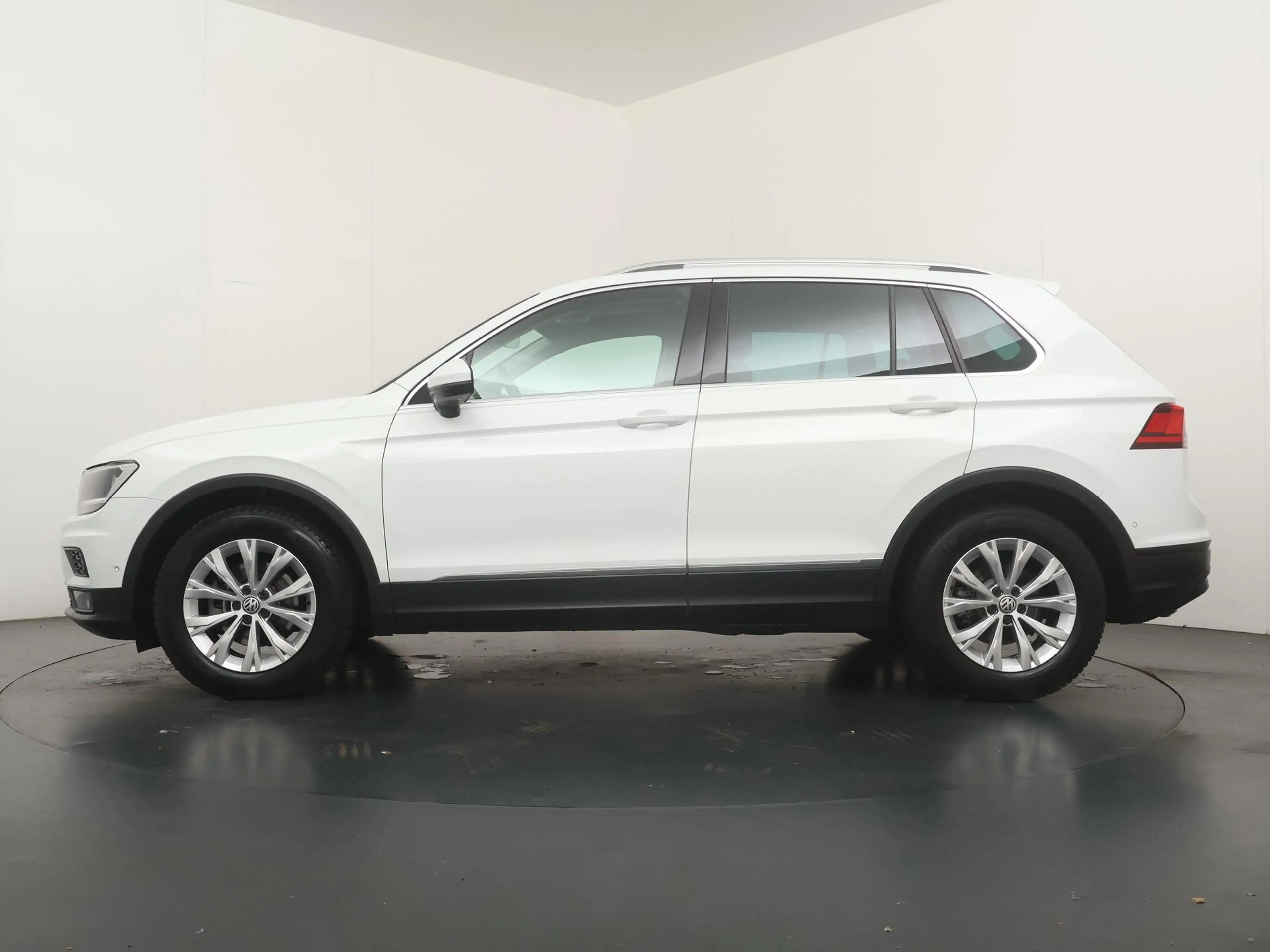 Volkswagen Tiguan 1.5 TSI ACT Comfortline Business - Navigatie - Cli — photo 2