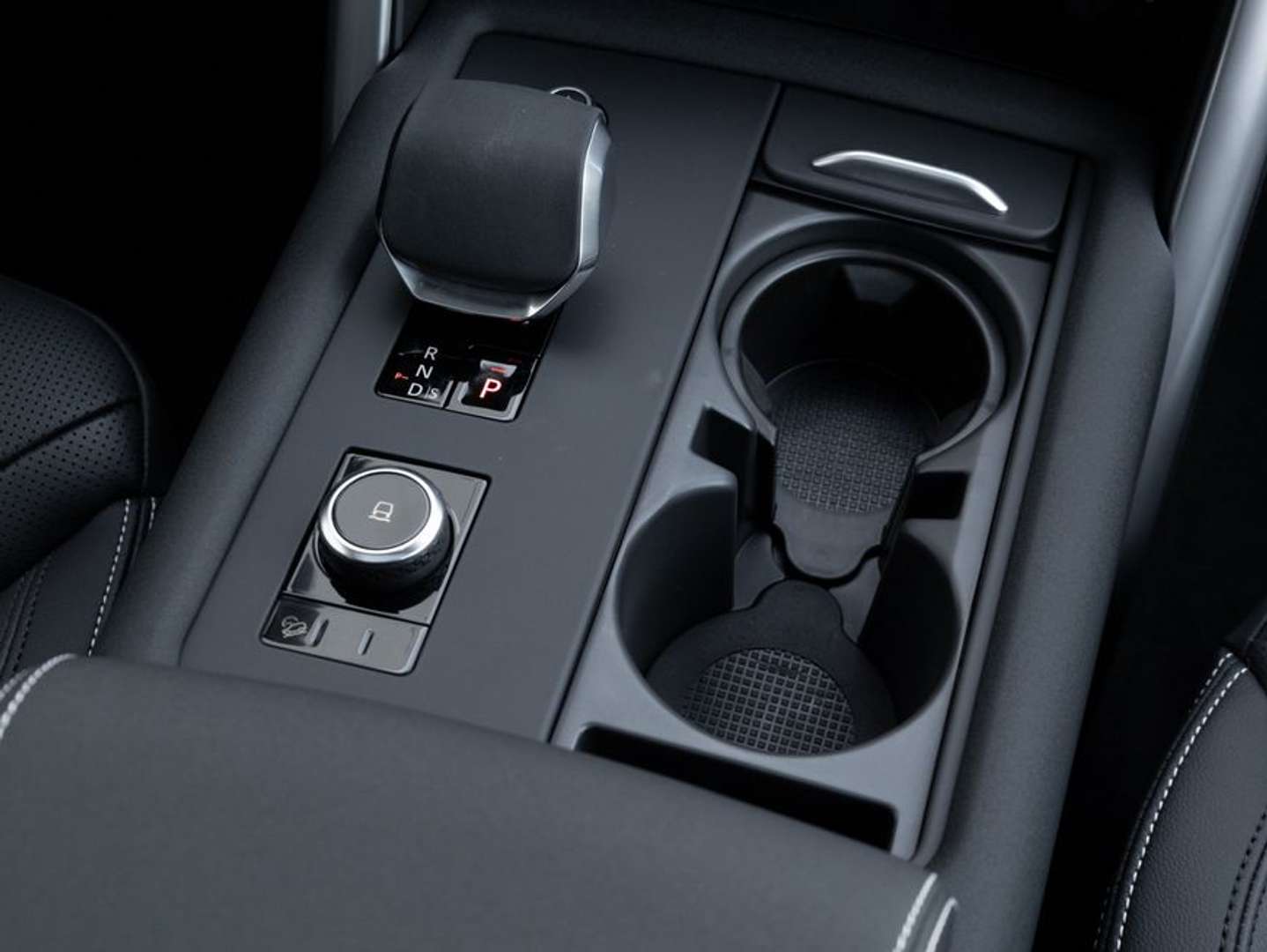 Land Rover Discovery D350 Dynamic SE - 2025 - Joinsteer - #11