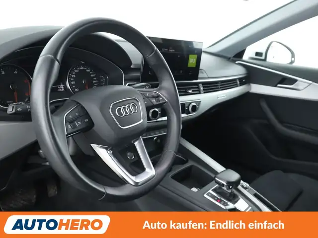 Audi A4 view 11