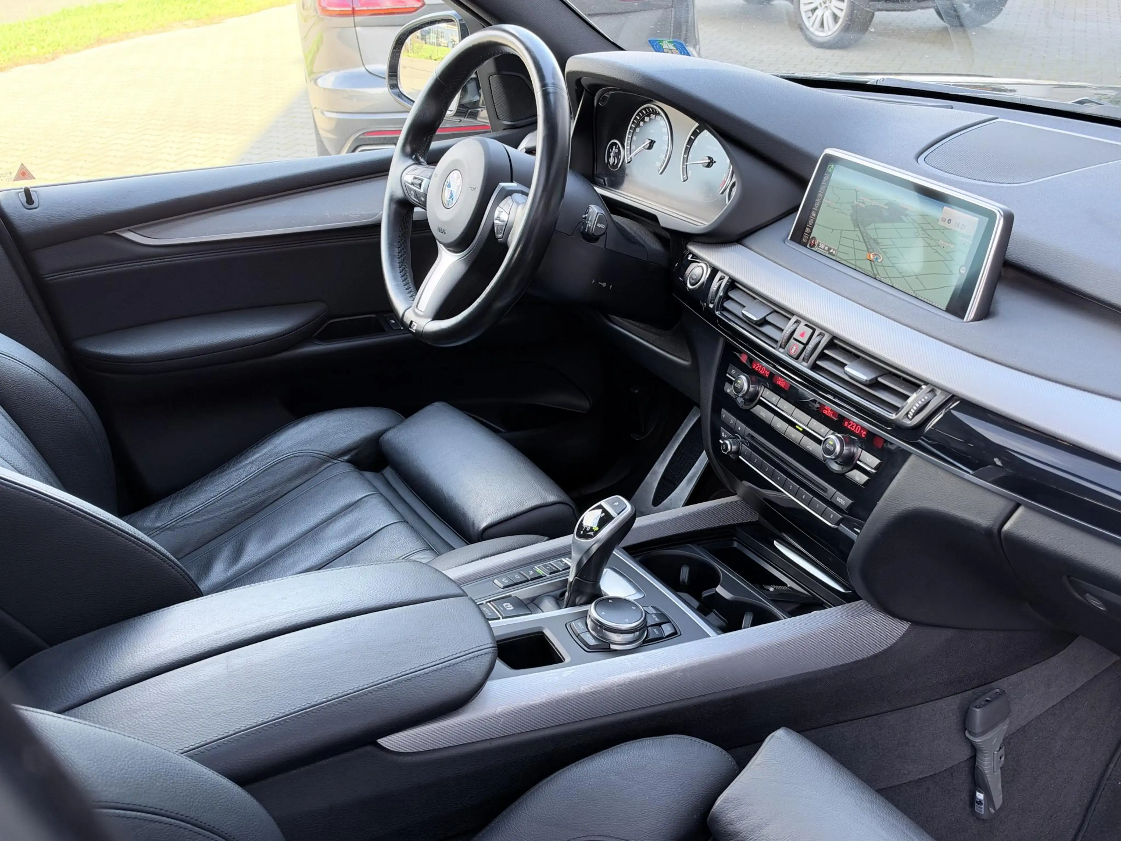 BMW X5 xDrive35i High Executive 306 PK | M sport | Trekha — photo 18
