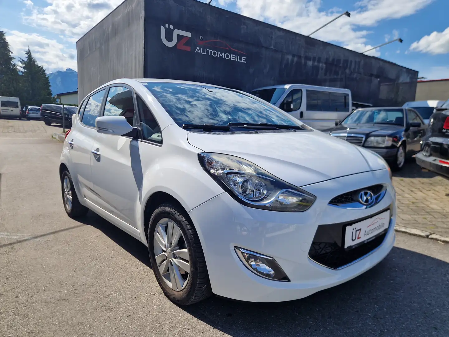 Hyundai iX20 *** 1. Besitz *** 1,4 CRDi Europe Weiß - 1