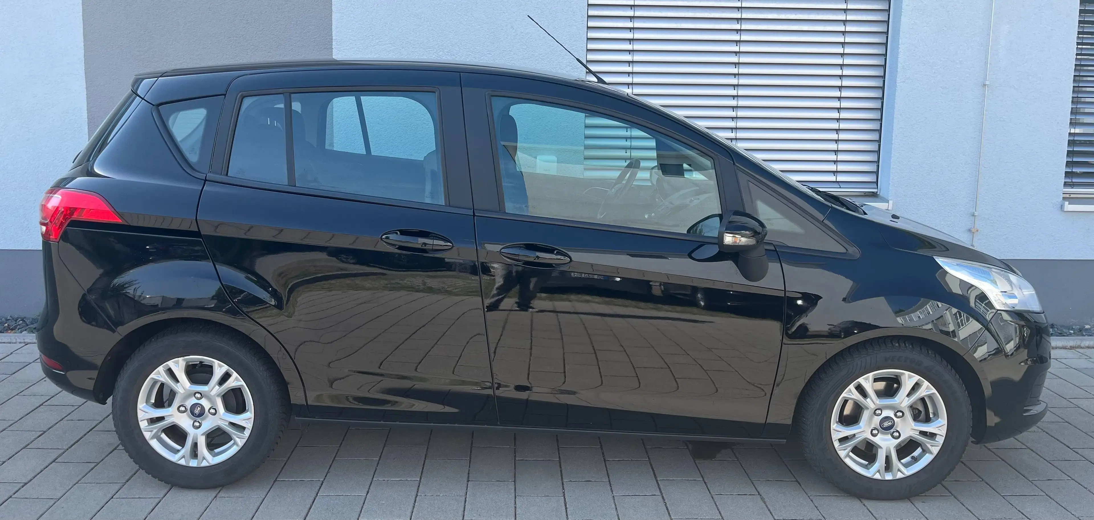 Ford B-Max Sync Edition/. Nur-34000 T KM/ TÜV AU Neu/ Klima — photo 12