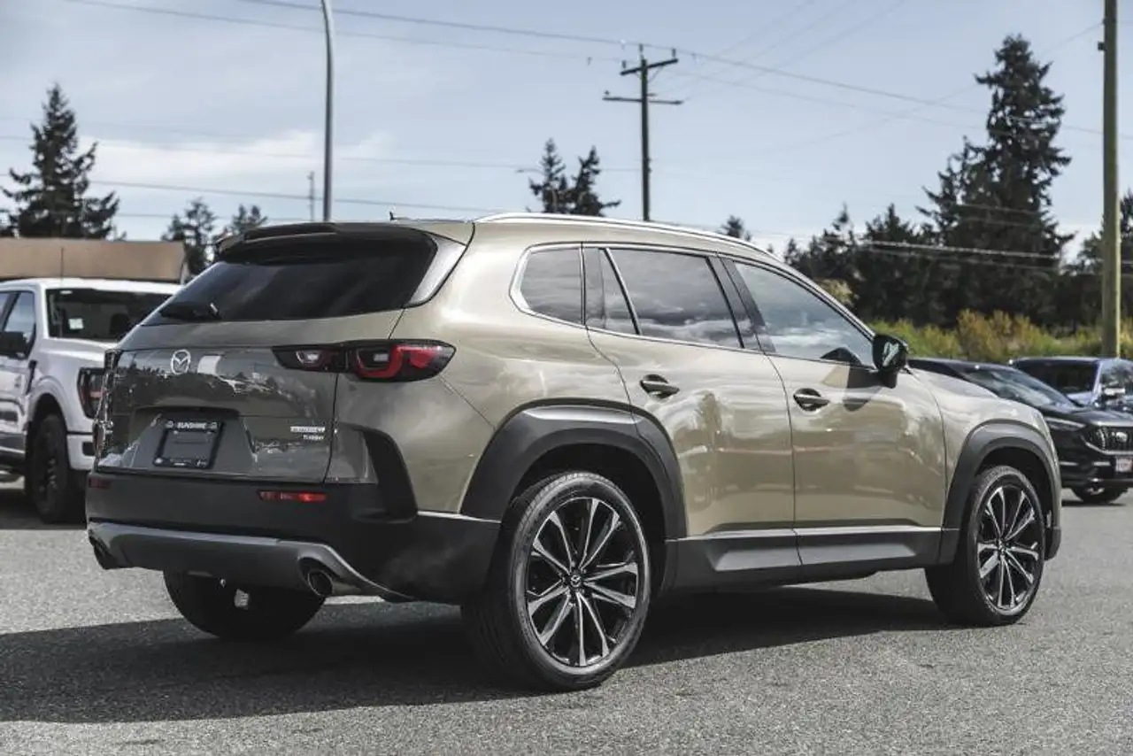 Mazda CX-50 снимка Mazda CX-50