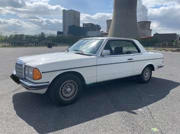 C123 Coupe W123 CE 230