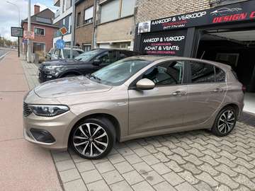 Tipo 1.4 Turbo 120 pk Lounge Alu 17 Navi Clim 1er main