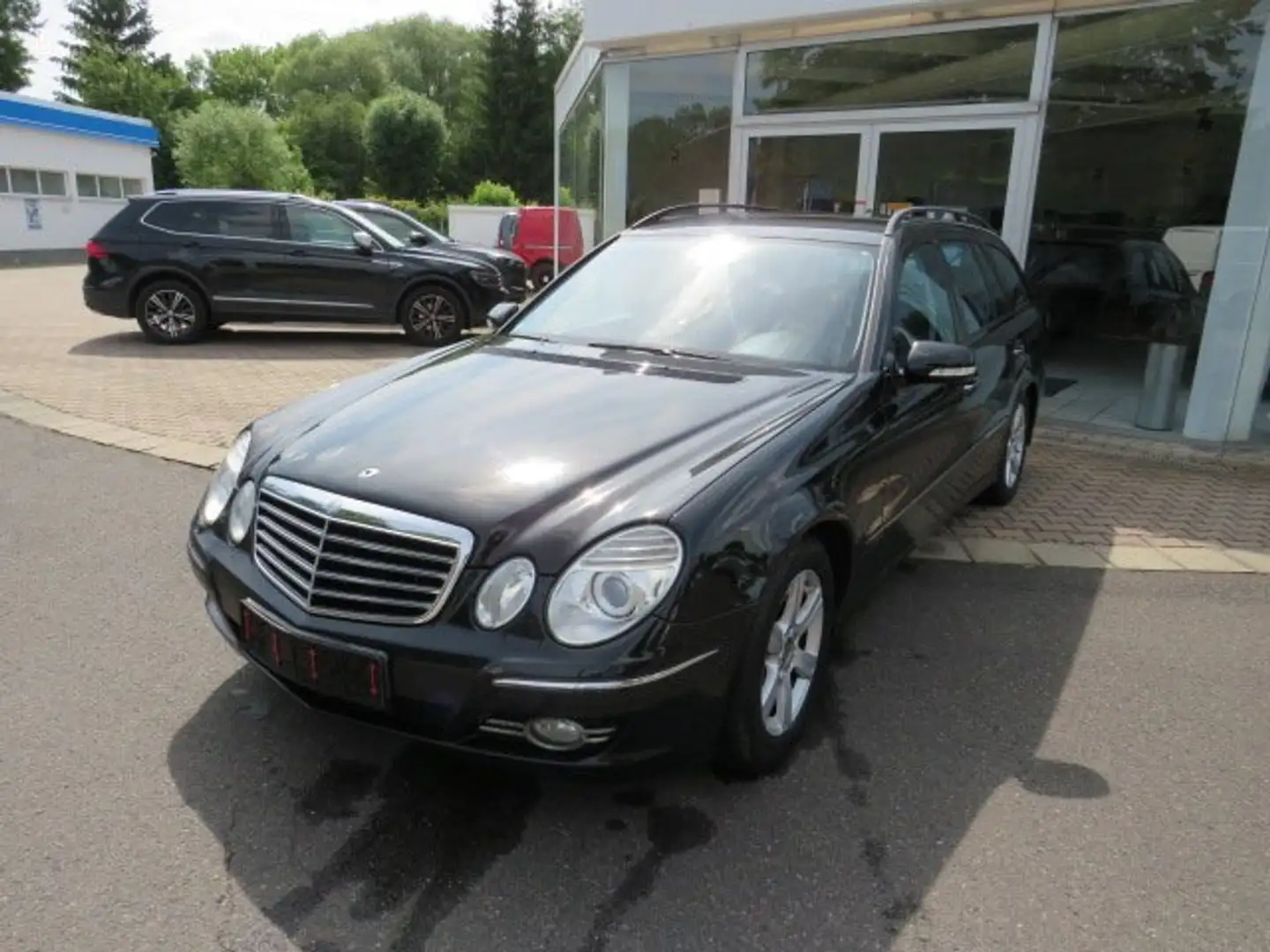 Mercedes-Benz E 220 E 220 T CDI (211.208) / nur an Händler! Schwarz - 1