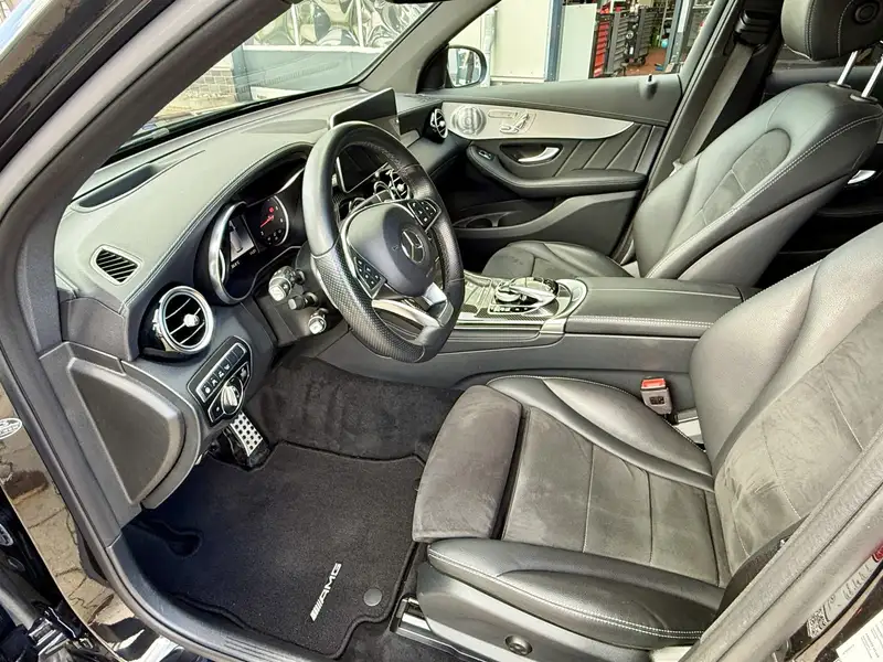 Mercedes-Benz G