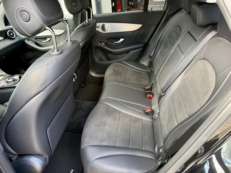 Mercedes-Benz G