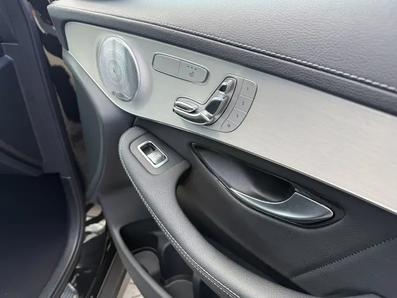 Mercedes-Benz G