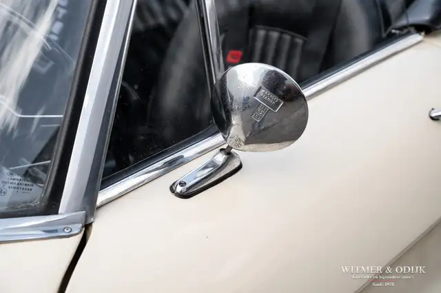 Alfa Romeo Spider view 21