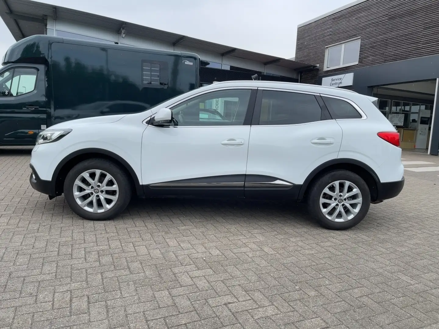 Renault Kadjar Experience TCe 130 Navigation Weiß - 2