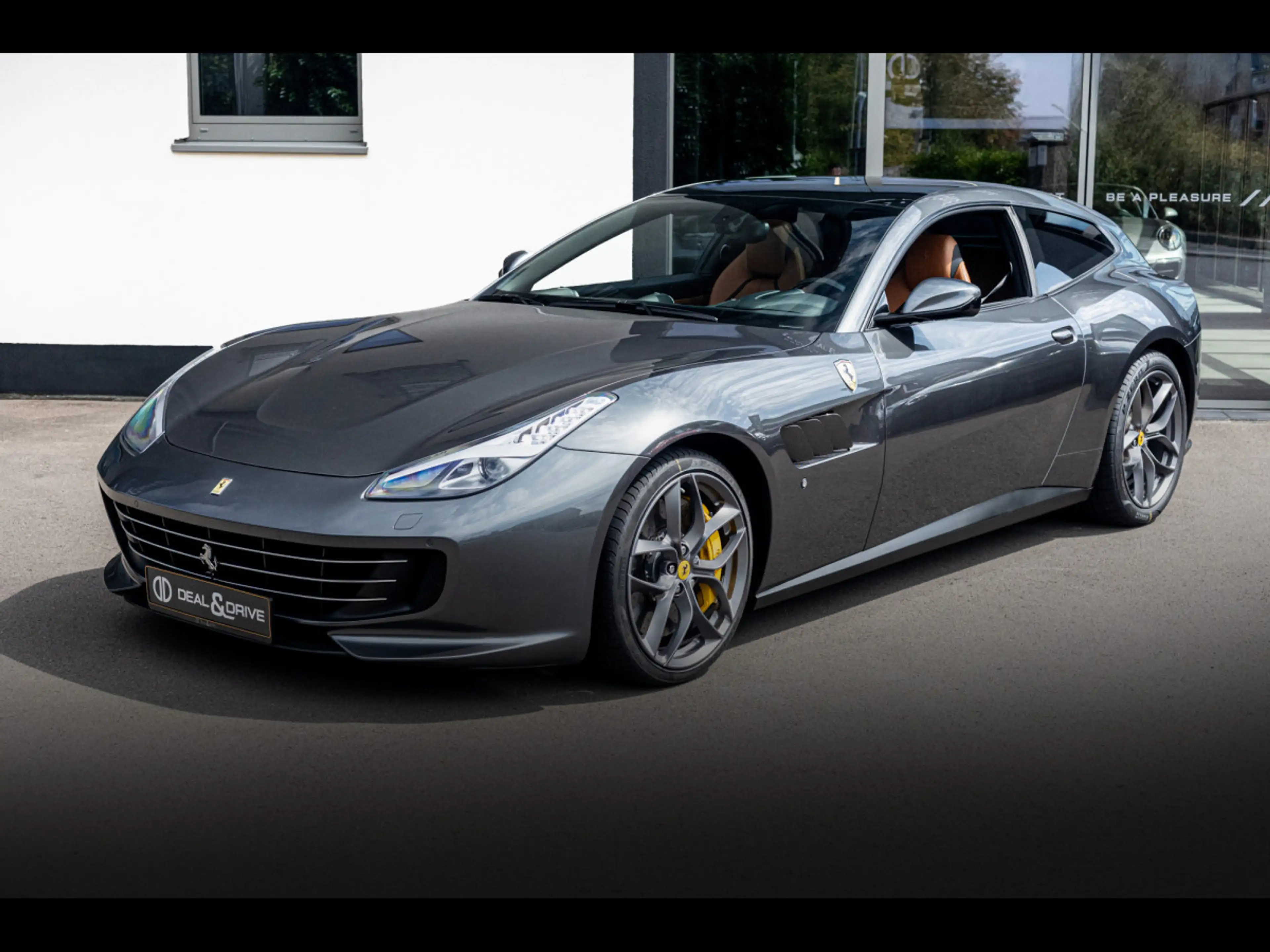 Ferrari GTC4 Lusso V8 T 3.9°LIFT°PANO°CARPLAY°DISP°ATELIER°CARBON — photo 7