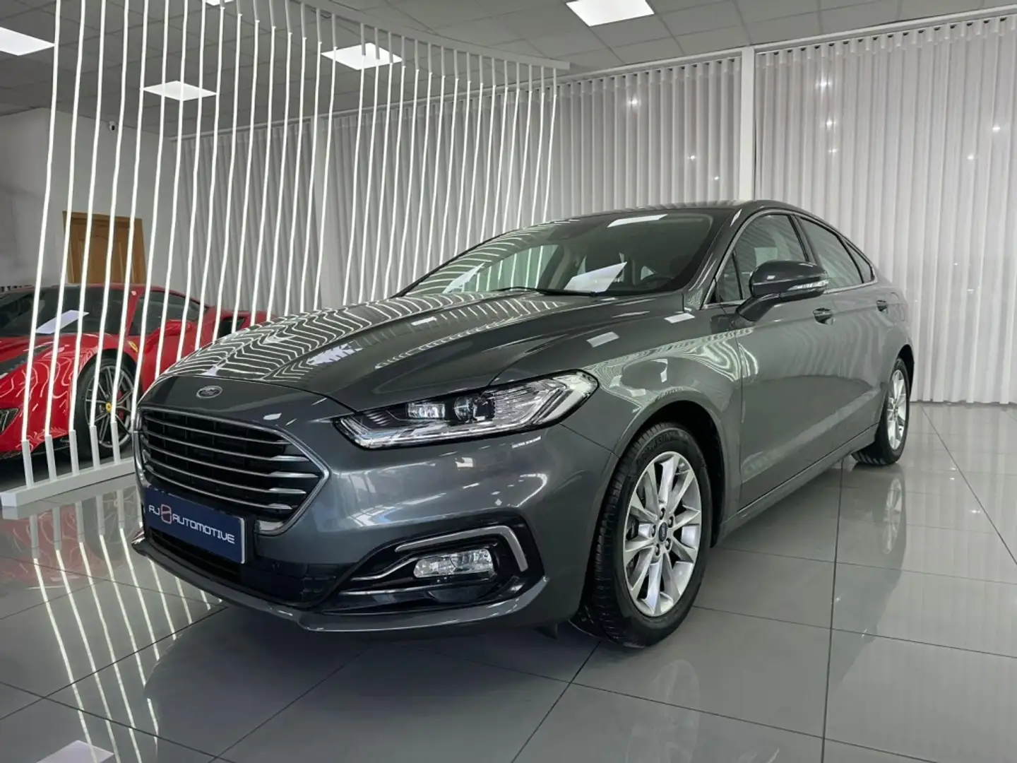 Ford Mondeo 2.0TDCI Titanium 150 Gris - 1