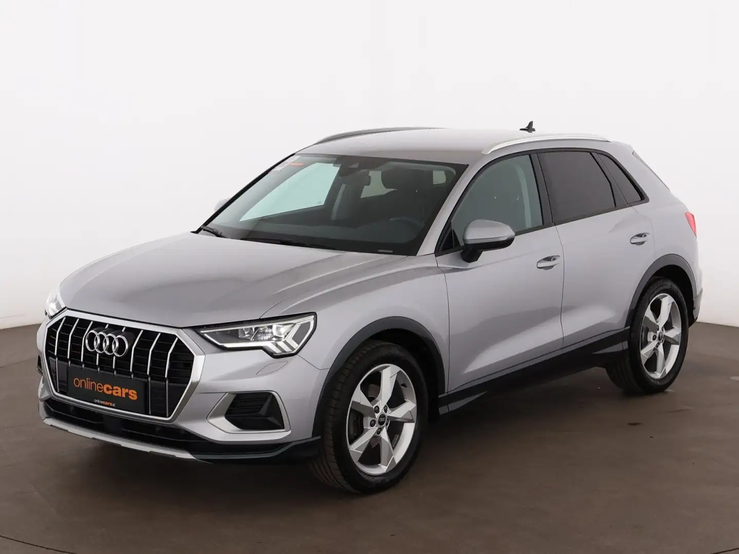 Audi Q3 35 TDI advanced Aut LED RADAR SITZHZG TEMP PDC Silber - 2