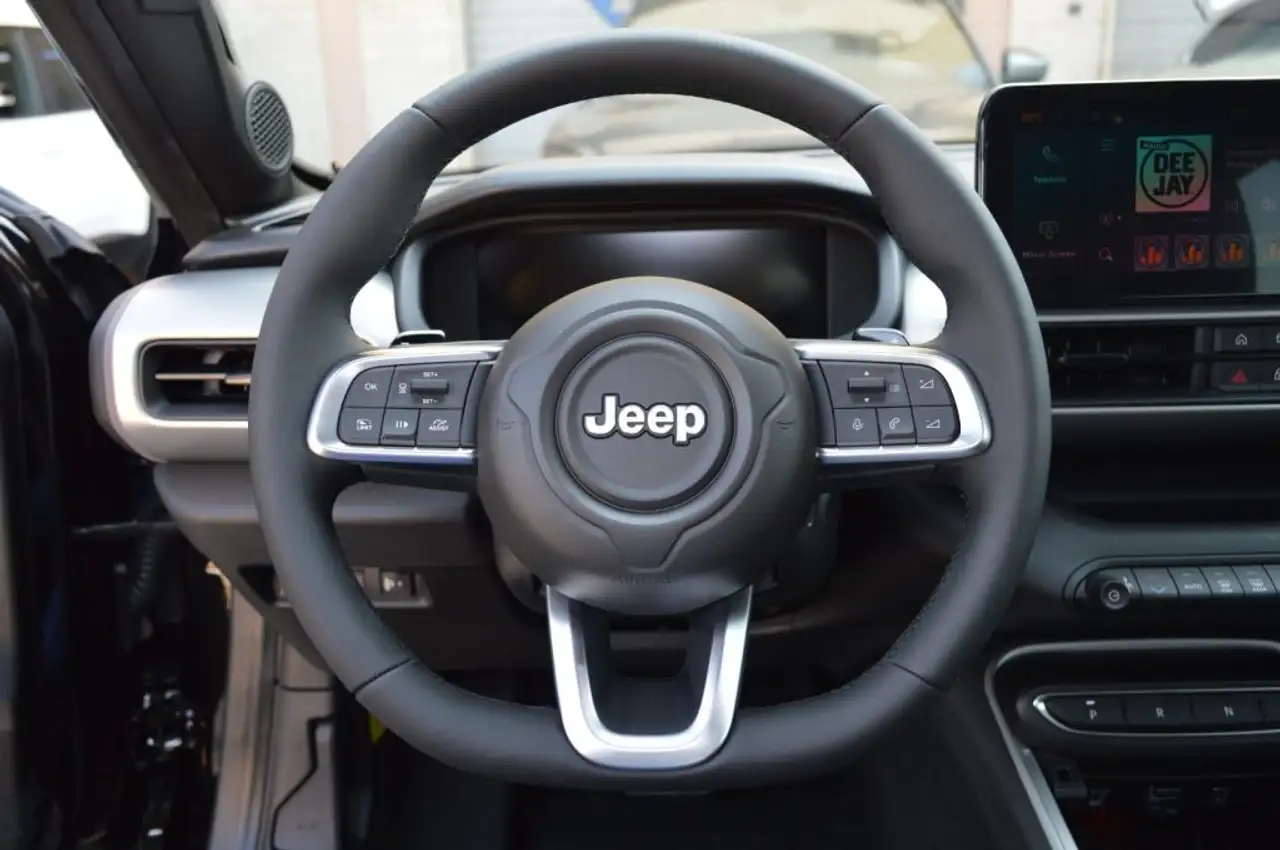 Jeep Avenger 2026 — фото 10