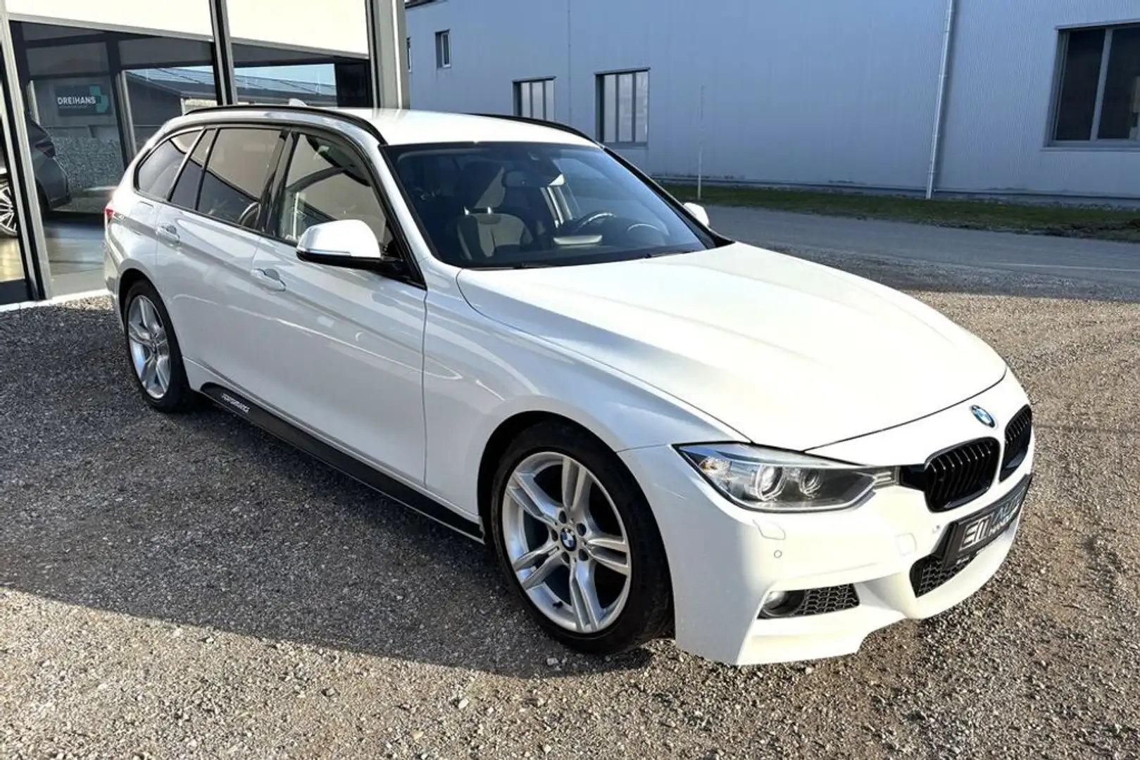 BMW 320 d Touring xDrive M-Sport *Xeno*PDC*NAV* Weiß - 1