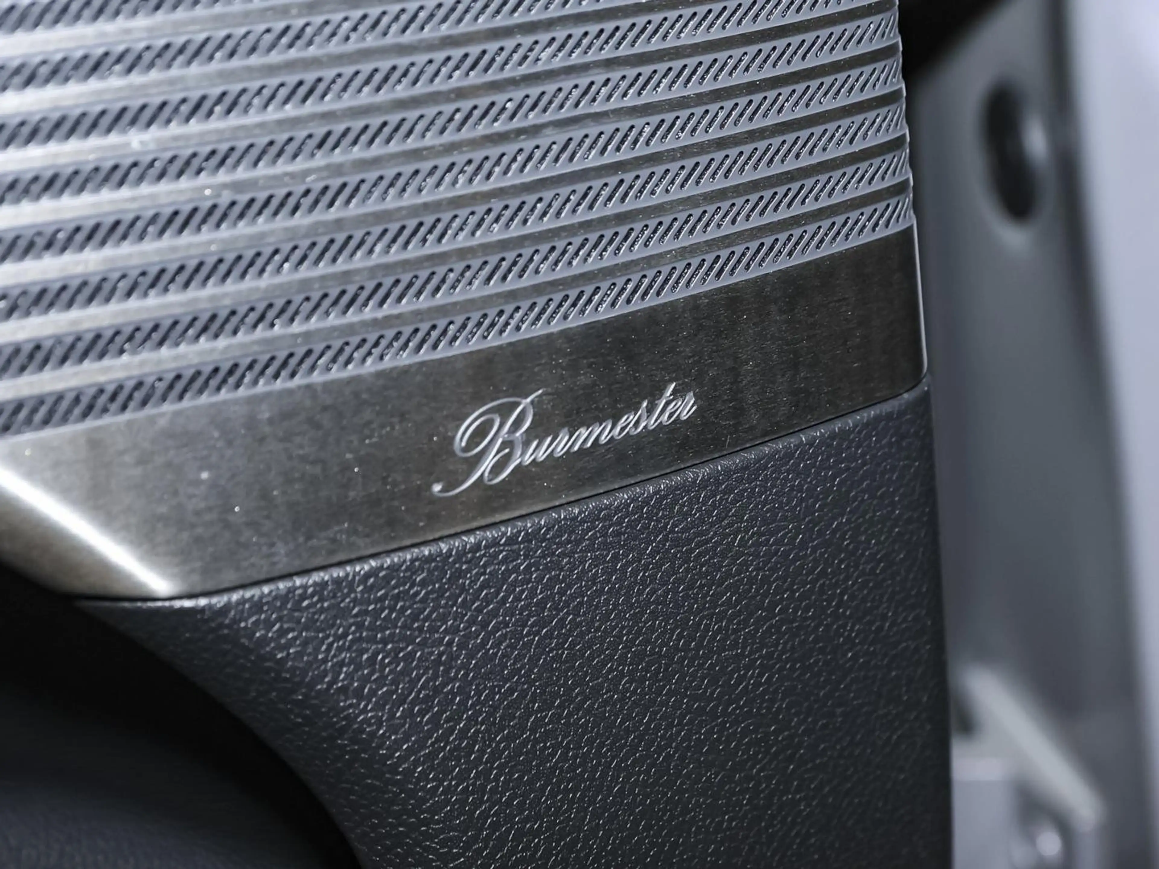 Mercedes-Benz GLC 400 4M AMG Hyperscreen Burmester Pano AHK — photo 15