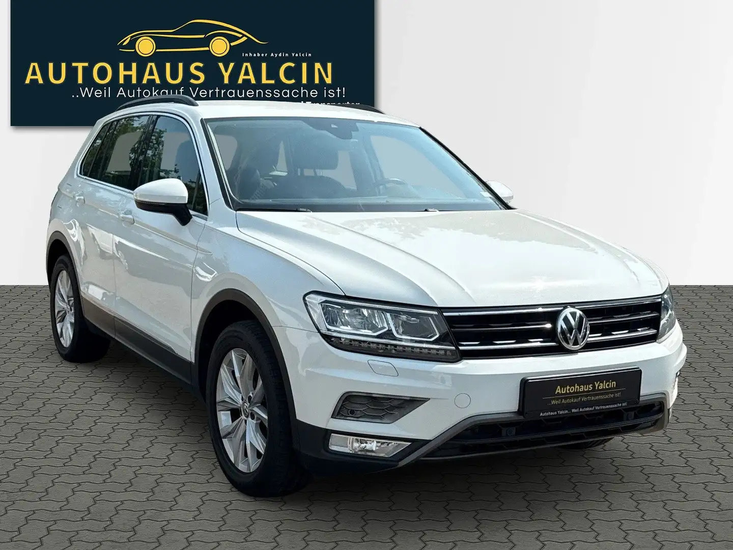 Volkswagen Tiguan 2.0*DSG*Kamera*AHK*4Motion*ACC*LED Weiß - 1