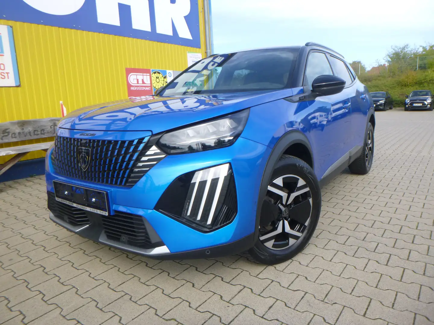 Peugeot 2008 GT Line; mit toller Ausstattung; LED Licht; TOP !! Blau - 1