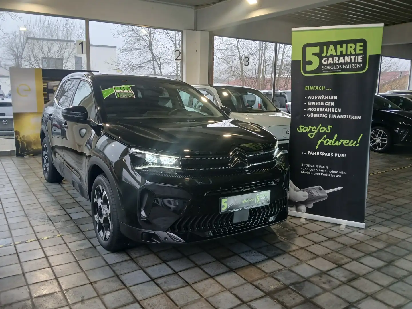 Citroen C5 Aircross 1.2 Fin. ab 2,99 % Navi,Parkpilot Schwarz - 2