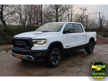 Dodge RAM 1500 5.7 V8 Hemi LPG3 4x4 CC Rebel
