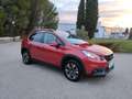 Peugeot 2008 1.6 BlueHDI S&S Allure 120 Rot - thumbnail 2