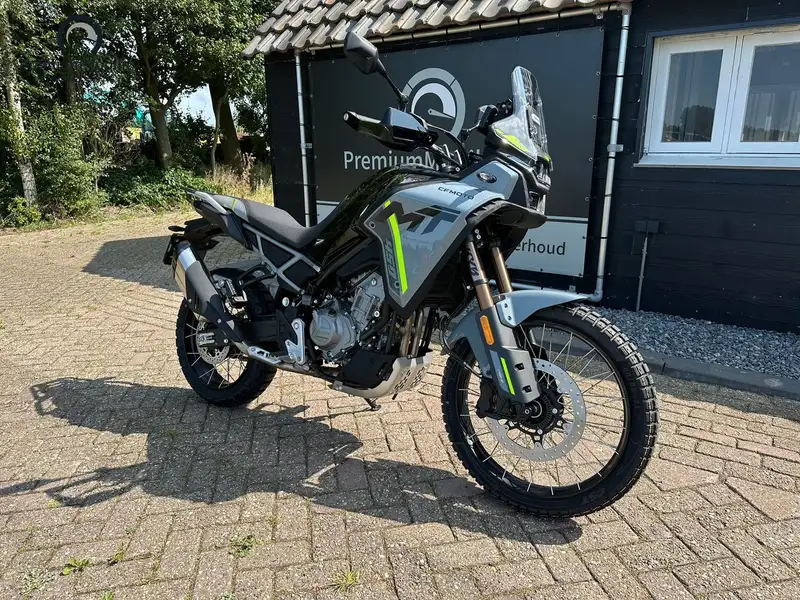 CFMOTO 450 MT - foto 4