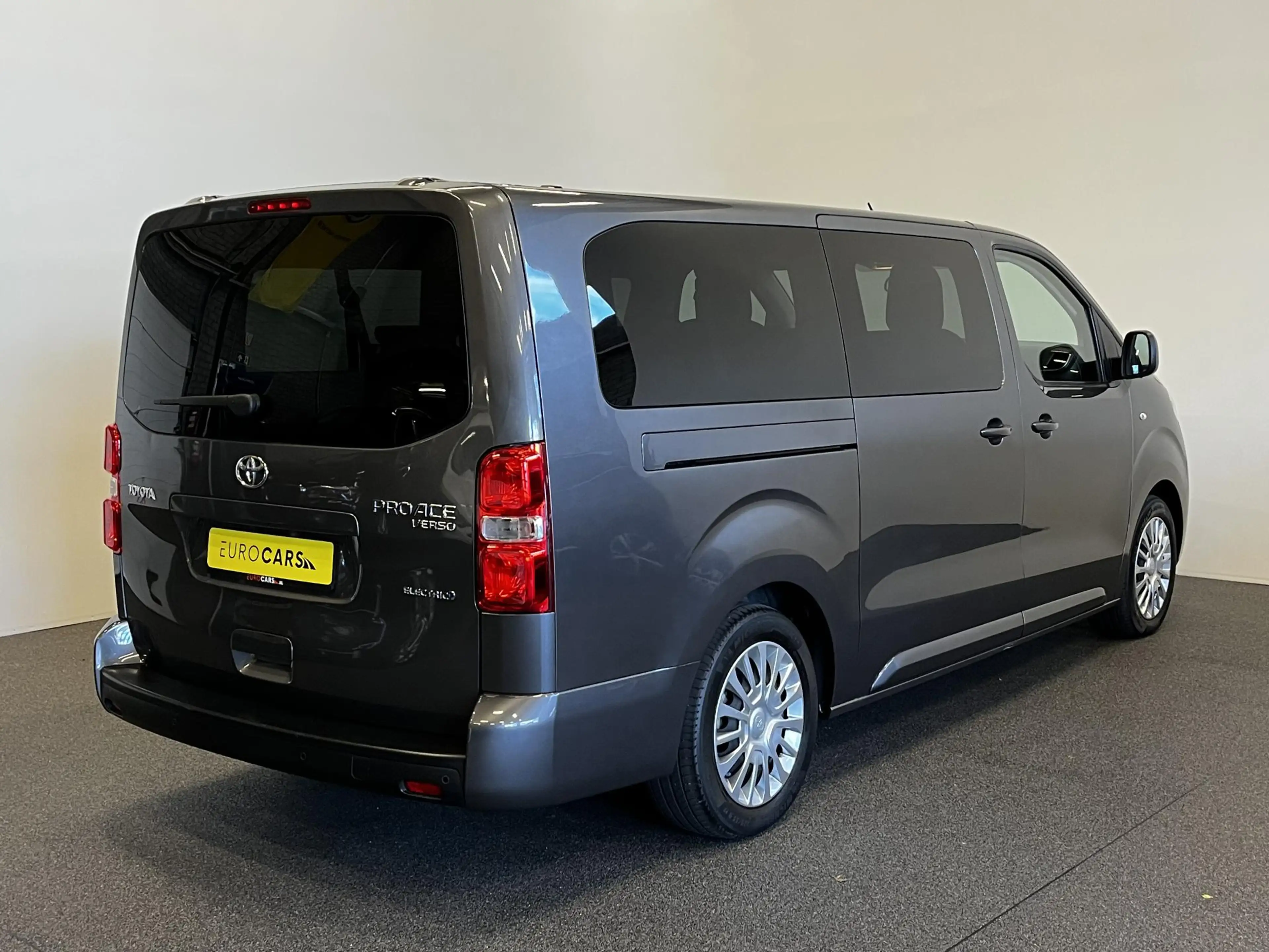 Toyota Proace Electric Shuttle Long Extra Range Cool 75 kWh 9per — photo 7