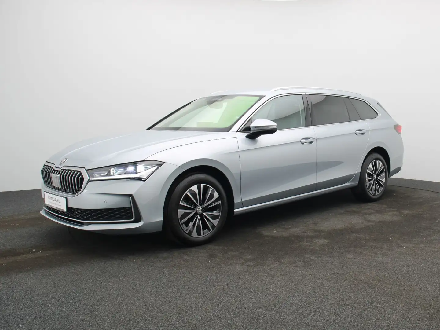 Skoda Superb Combi Selection 2.0 TDI DSG / Matrix, AHK Silber - 2